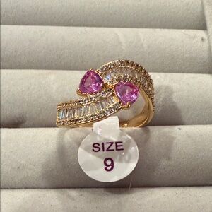 Elegant Gold and Pink Gemstone Ring